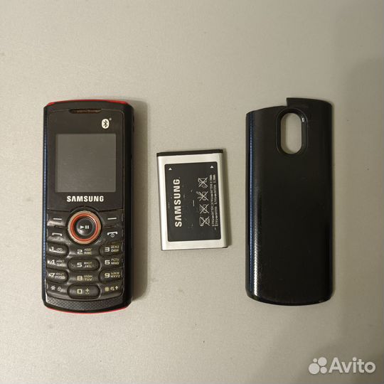 Телефон Samsung GT- E2121B