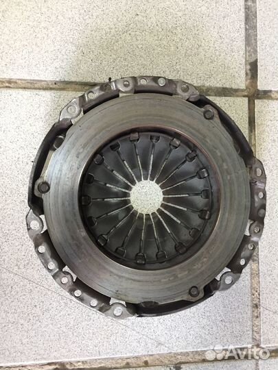 Маховик корзина диск сцепления Ford Focus 2