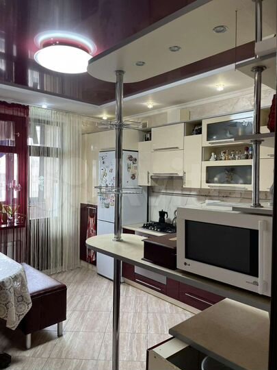 2-к. квартира, 77 м², 7/11 эт.