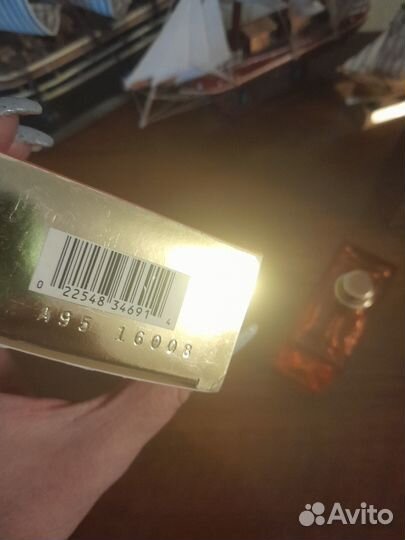 Парфюмерная вода женская 