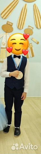 Костюм на мальчика 6-7 лет