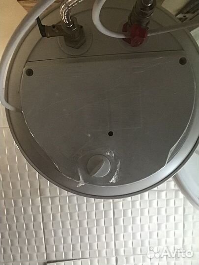 Нагревательй бак на 50 литров