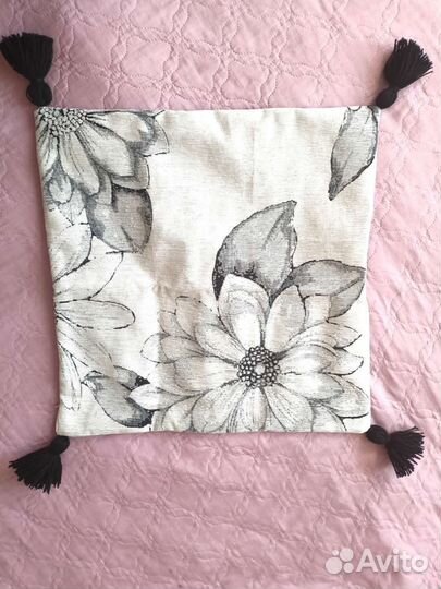 Наволочка на декоративную подушку новая 50*50