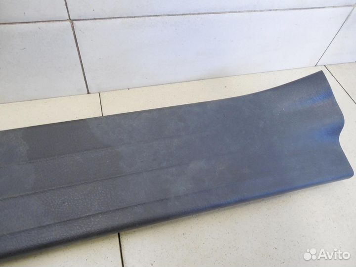 Накладка порога (внутренняя) Hi Lux 2015