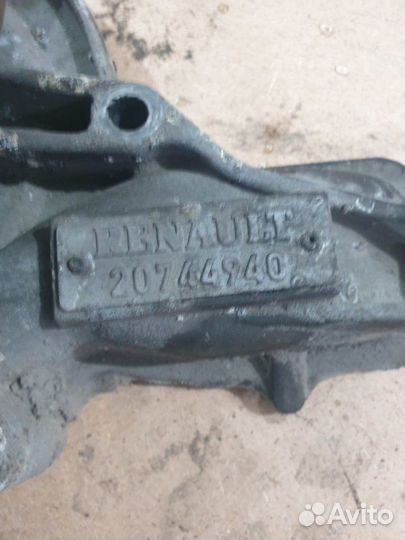 Корпус помпы Renault Premium DXI 11