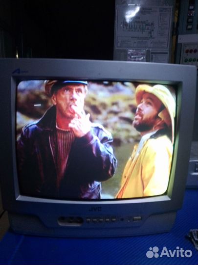 Dvd плеер, телевизор, диски DVD