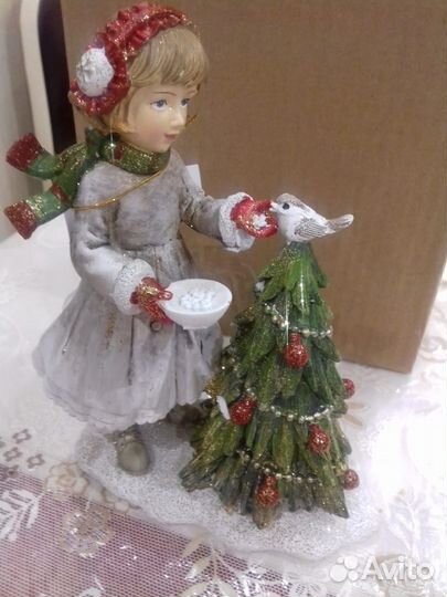 Статуэтка новогодняя