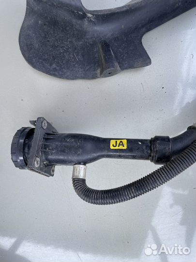 Заливная горловина Chevrolet lacetti