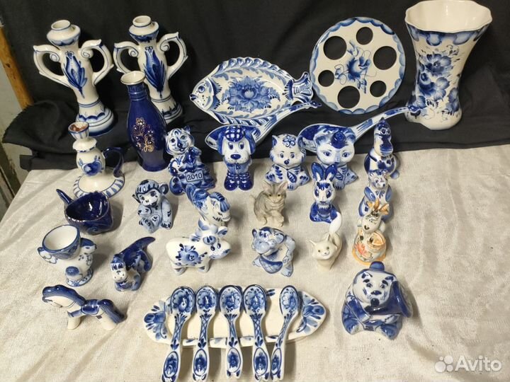 Гжель посуда и фигурки 3