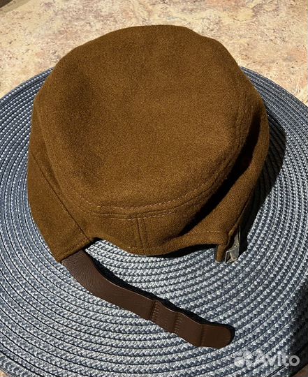 Кепка Universal works