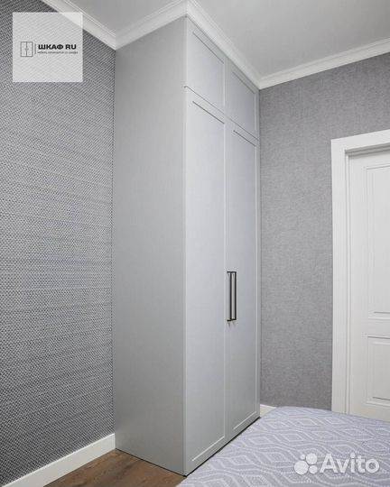 Шкаф распашной с фрезеровкой