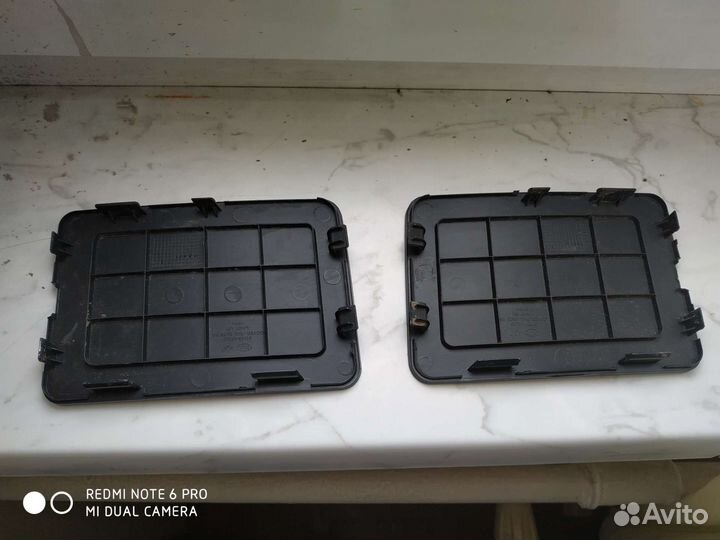 Заглушка внутренней панели багажной двери KIA