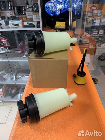 Бачок Гур Focus 2 Focus 3 1420238 1892564