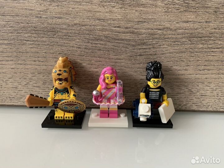 Lego minifigures
