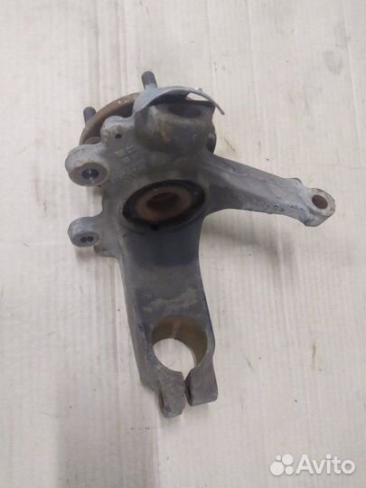 Кулак поворотный передний левый Ford Focus 2 седан