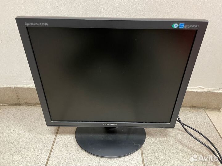 Мониторы 19 дюймов