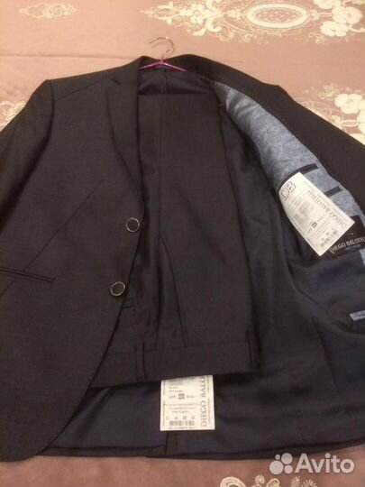 Мужской классический костюм