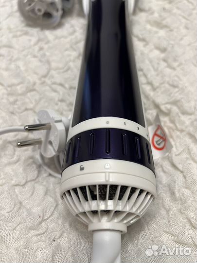 Фен щетка rowenta