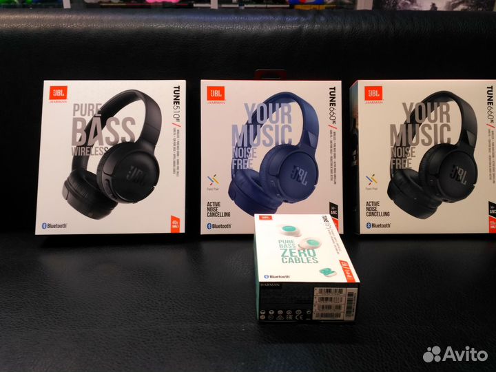 Беспроводные наушники-гарнитура JBL by Harman