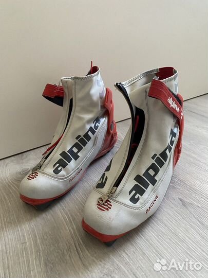Лыжные ботинки Alpina