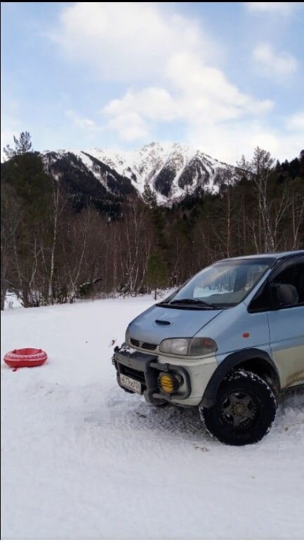 Mitsubishi Space Gear