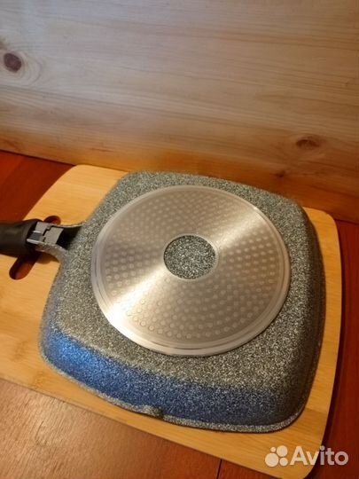 Сковорода-гриль 28см