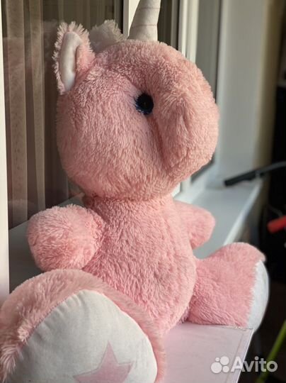 Плюшевый единорог,пончик,собака