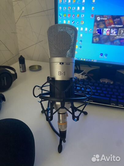 Студийный микрофон behringer b-1