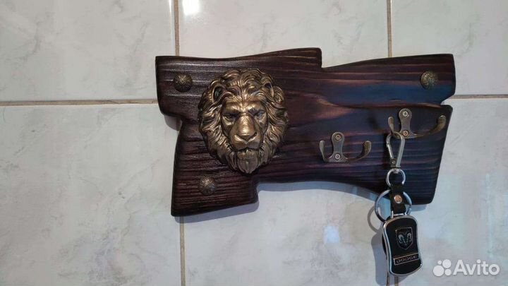 Ключница настенная