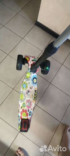 Самокат трехколесный color corol