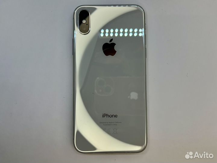 iPhone X, 64 ГБ