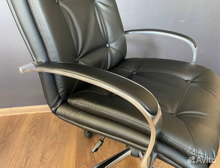 Кресло для офиса от производителя