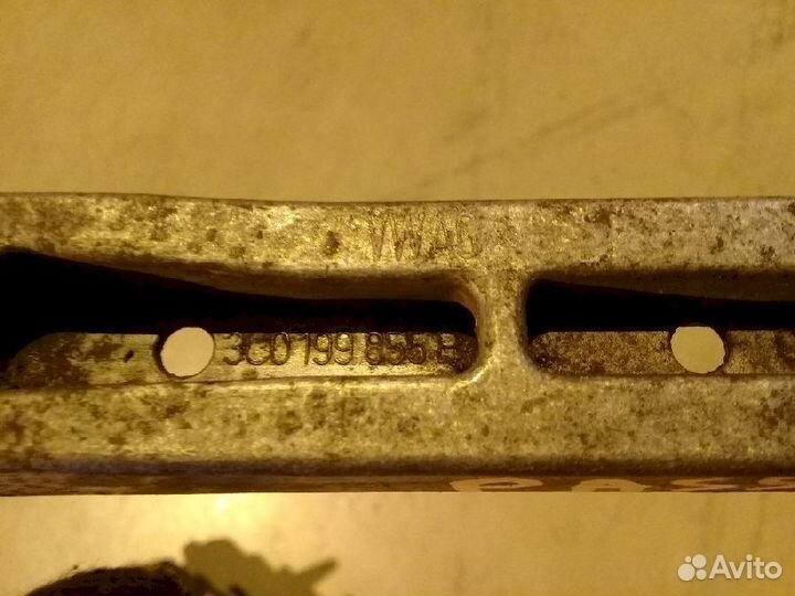 Опора двигателя (подушка двс) задняя 3C01999855B V