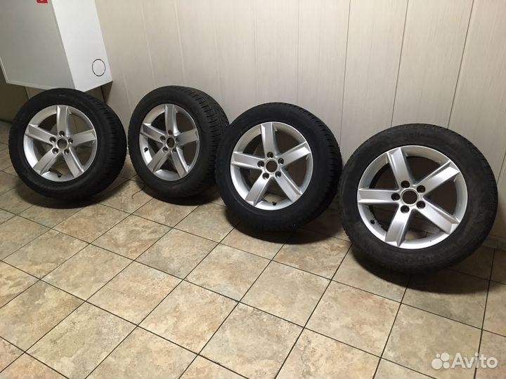 Комплект зимних колес r16