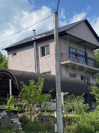 Дом 147 м² на участке 5 сот.