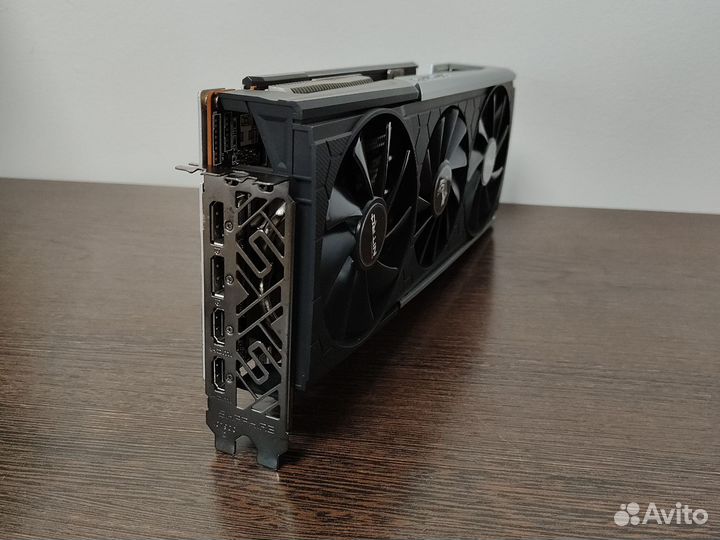 Sapphire Nitro 5700 XT 8 Gb