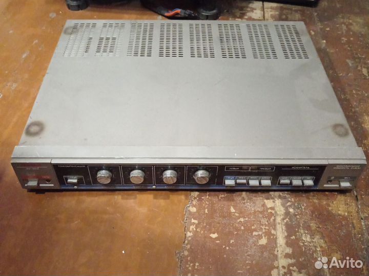 Усилитель Вега 10у 120с, 1 канал уходит в защиту