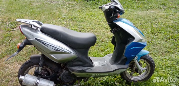 Скутер Sonik 80куб