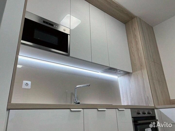 Кухонный гарнитур в наличии