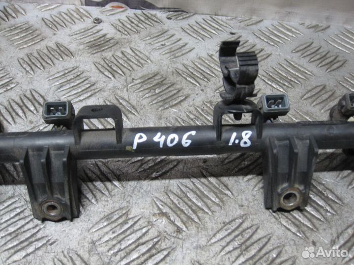 Рейка топливная рампа Peugeot 406 1.8 1995-2004