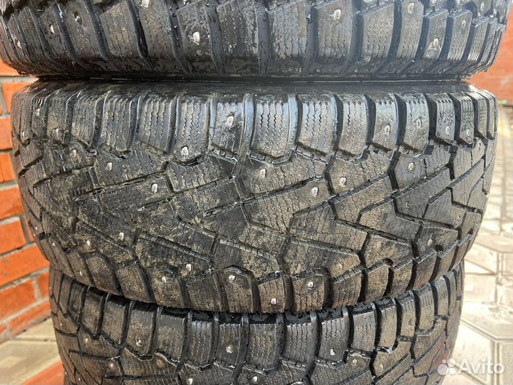 Pirelli Ice Zero 205/55 R16