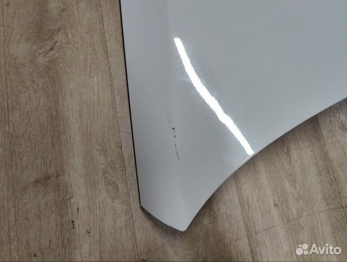 Капот Bmw 325I E90 N52B25A 2008