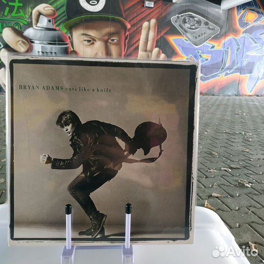Bryan Adams - Cuts like a knife (Jap. 83)