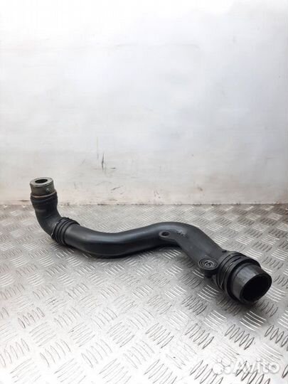 Патрубок интеркулера Volkswagen Golf хэтчбэк 5 дв