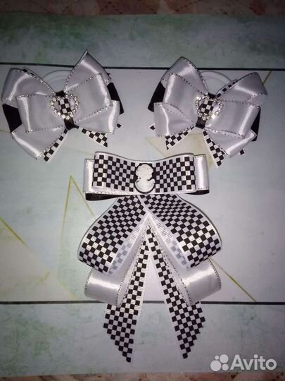 Жабо и банты