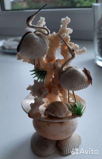 Статуэтки из морских ракушек и т.д