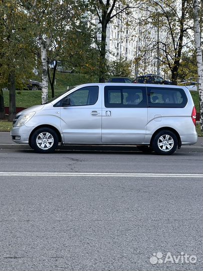 Hyundai Grand Starex 2.5 AT, 2008, 210 000 км