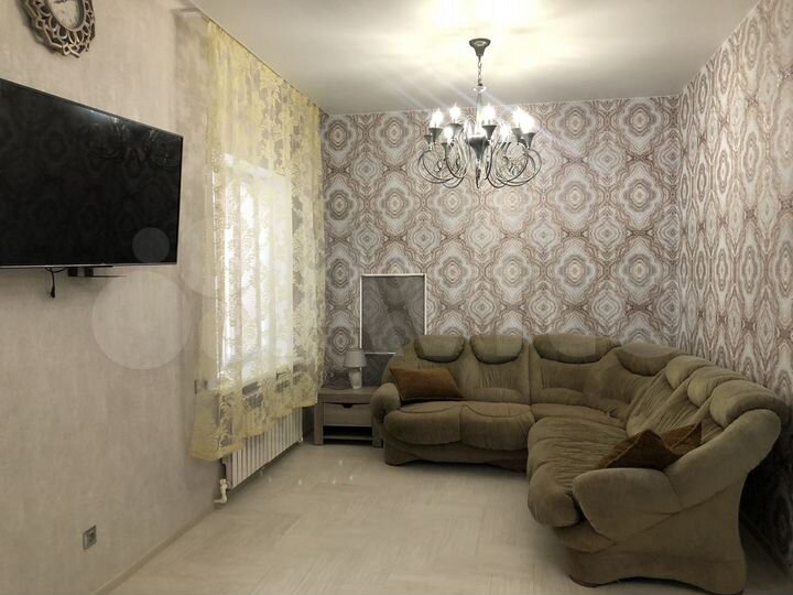 2-к. квартира, 60 м², 2/4 эт.