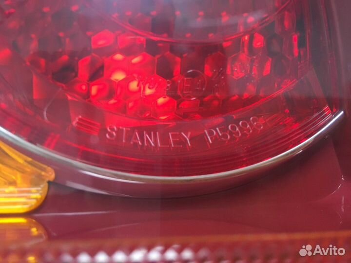 Фонарь задний левый в крыло Lancer X дорест