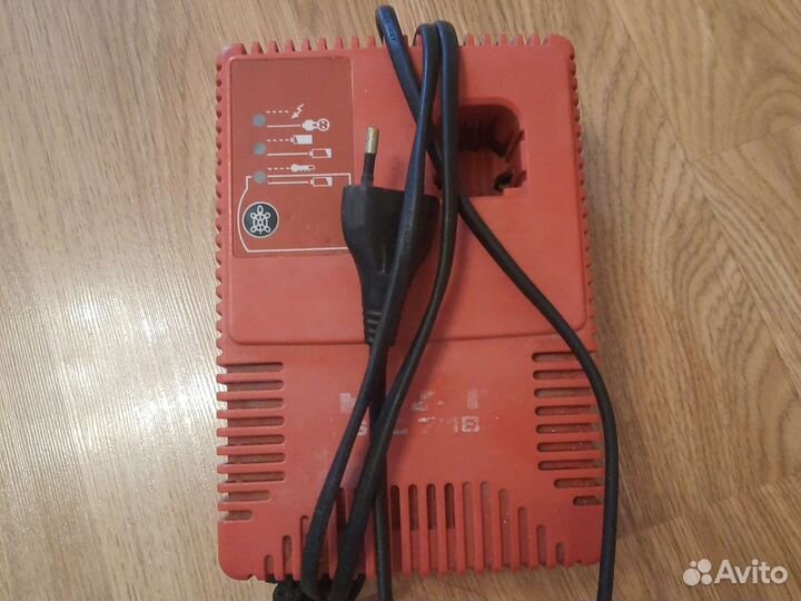 Зарядное устройство для шуруповерта